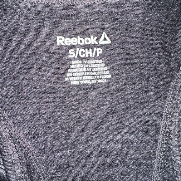Reebok Grey Training Tank Top Size: Small - Picture 5 of 7